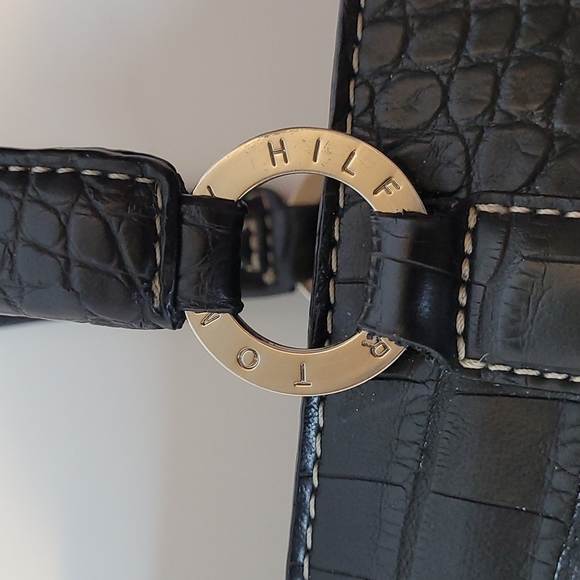 Tommy Hilfiger smaller purse bag - Picture 7 of 16